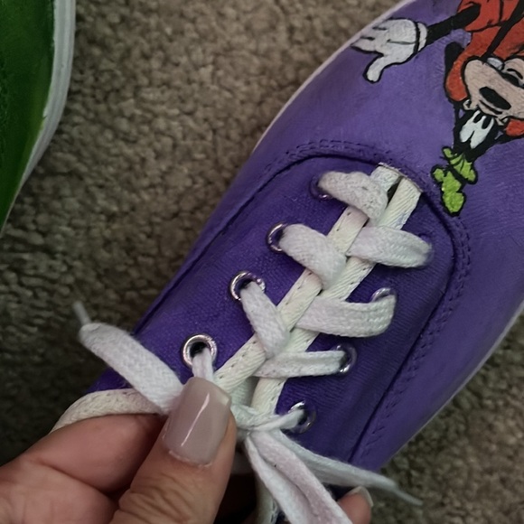 Ked’s- Hand Painted Goofy Shoes size 5.5 - Picture 8 of 10